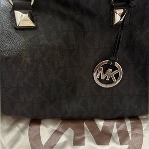 Micheal Kors black handbag